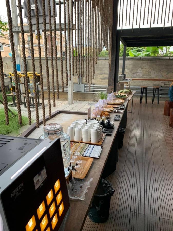 Navakitel Design Hotel Nakhon Si Thammarat Exteriör bild