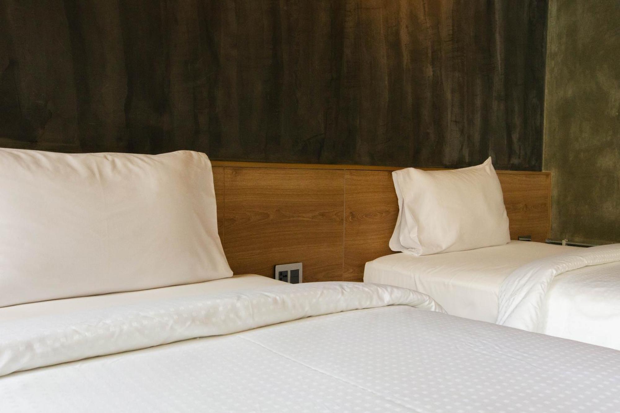 Navakitel Design Hotel Nakhon Si Thammarat Exteriör bild