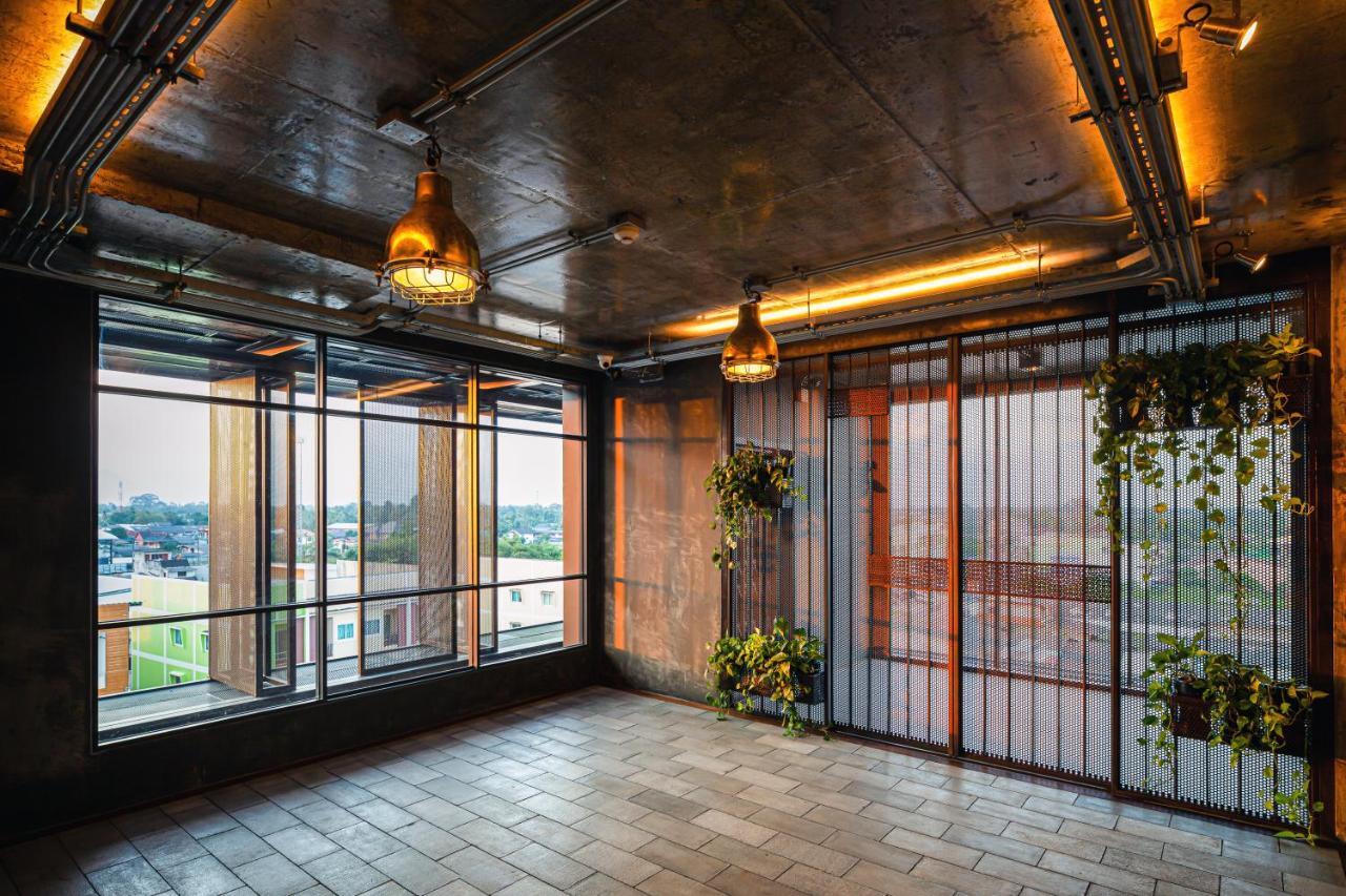 Navakitel Design Hotel Nakhon Si Thammarat Exteriör bild