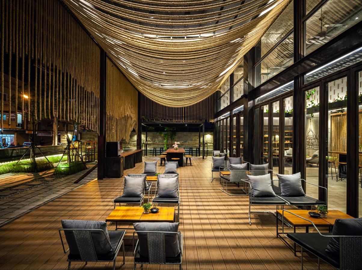 Navakitel Design Hotel Nakhon Si Thammarat Exteriör bild